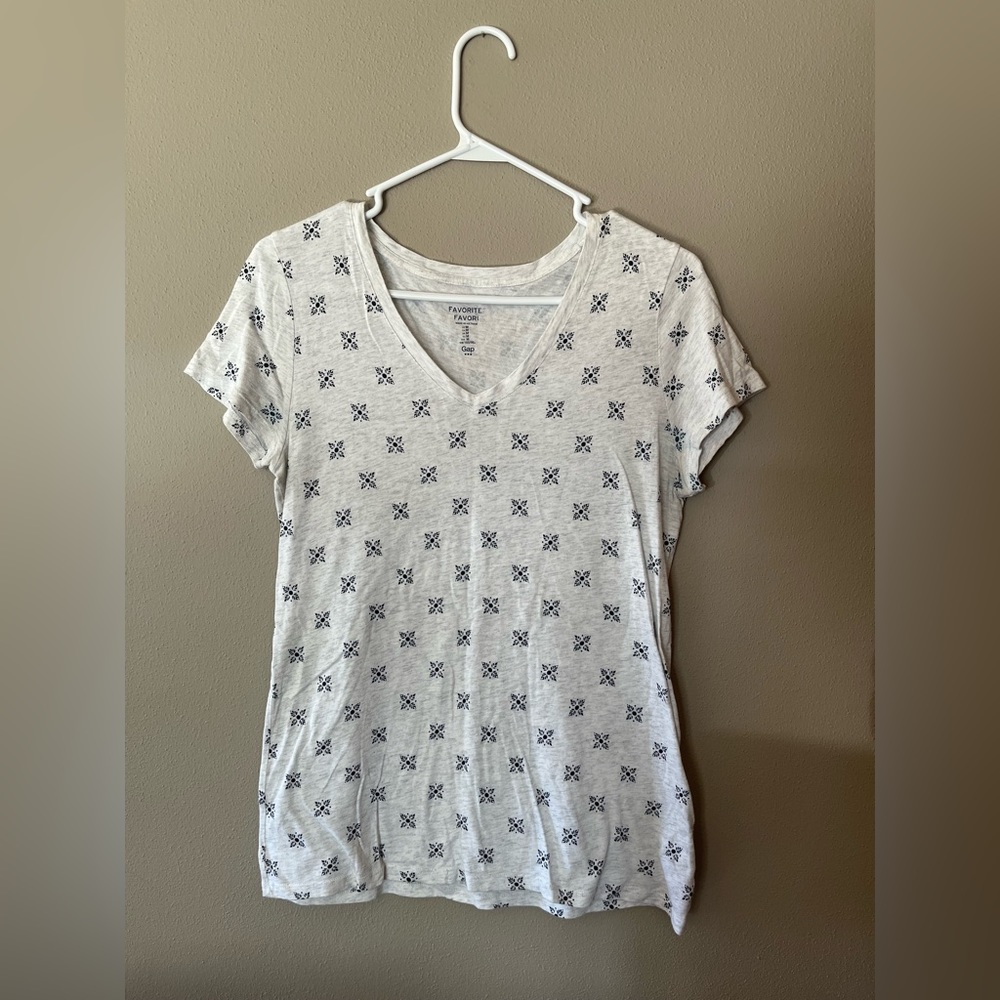 Womens V-neck T-shirt